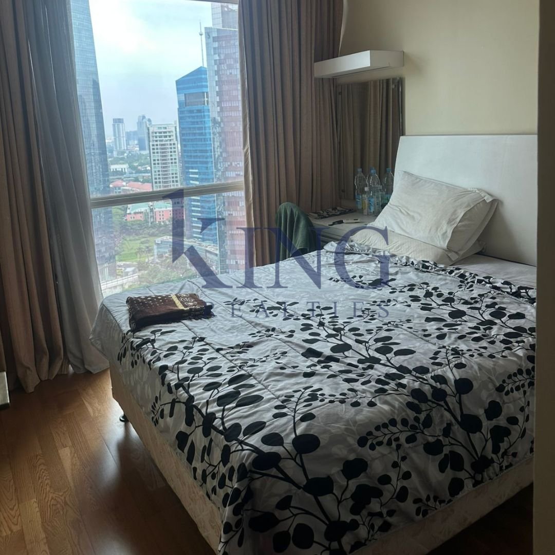 11 FOR SALE Big unit at Bellagio Kuningan Jaksel.