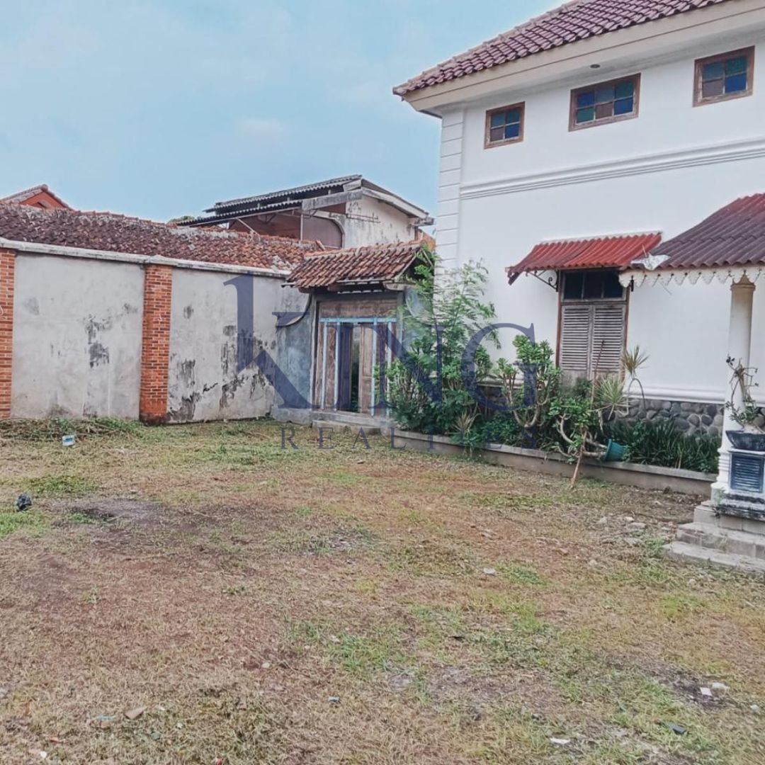 9 JUAL CEPAT TANAH LUAS BONUS BANGUNAN DI BAUSASRAN, YOGYAKARTA