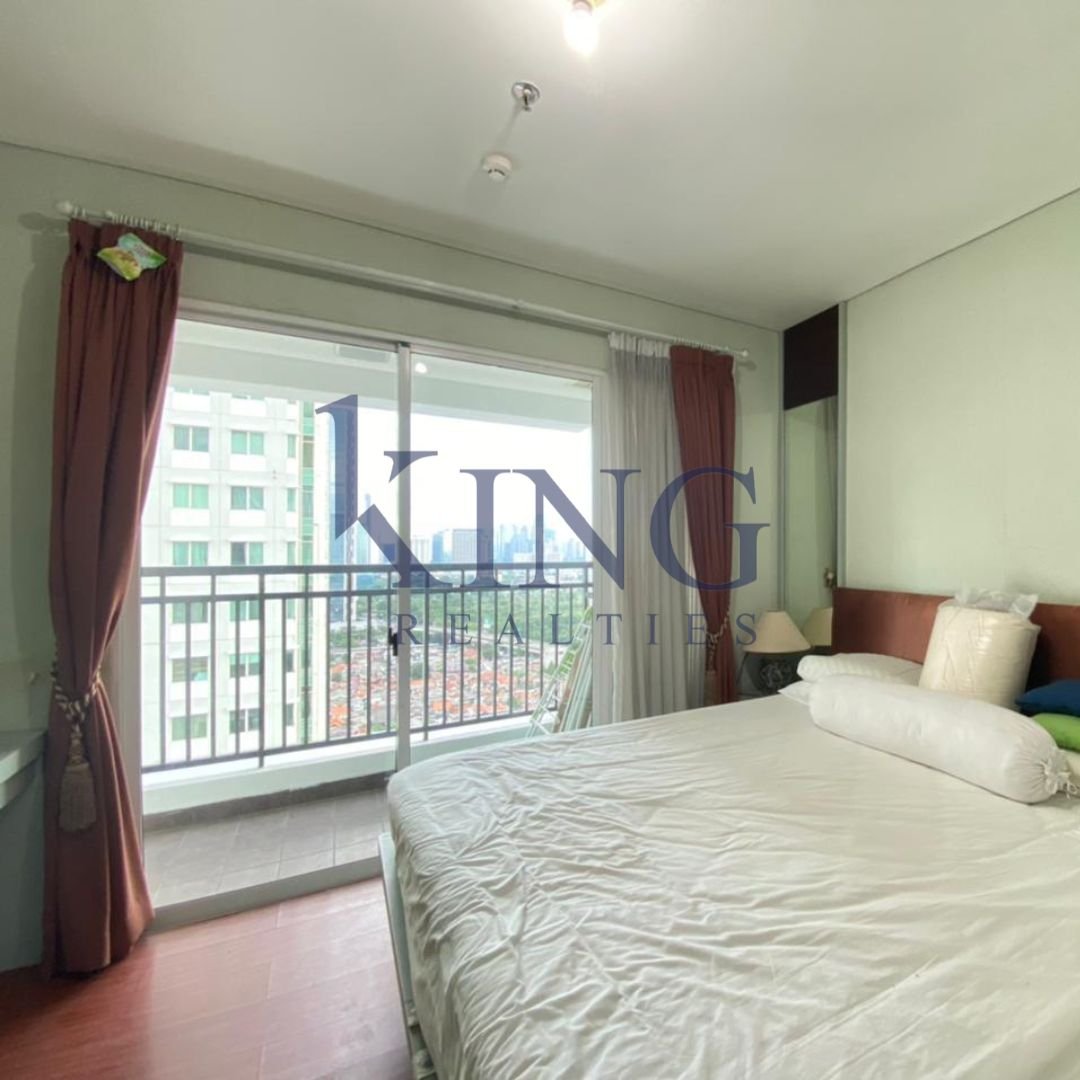 8 FOR SALE Thamrin Executive Apartment