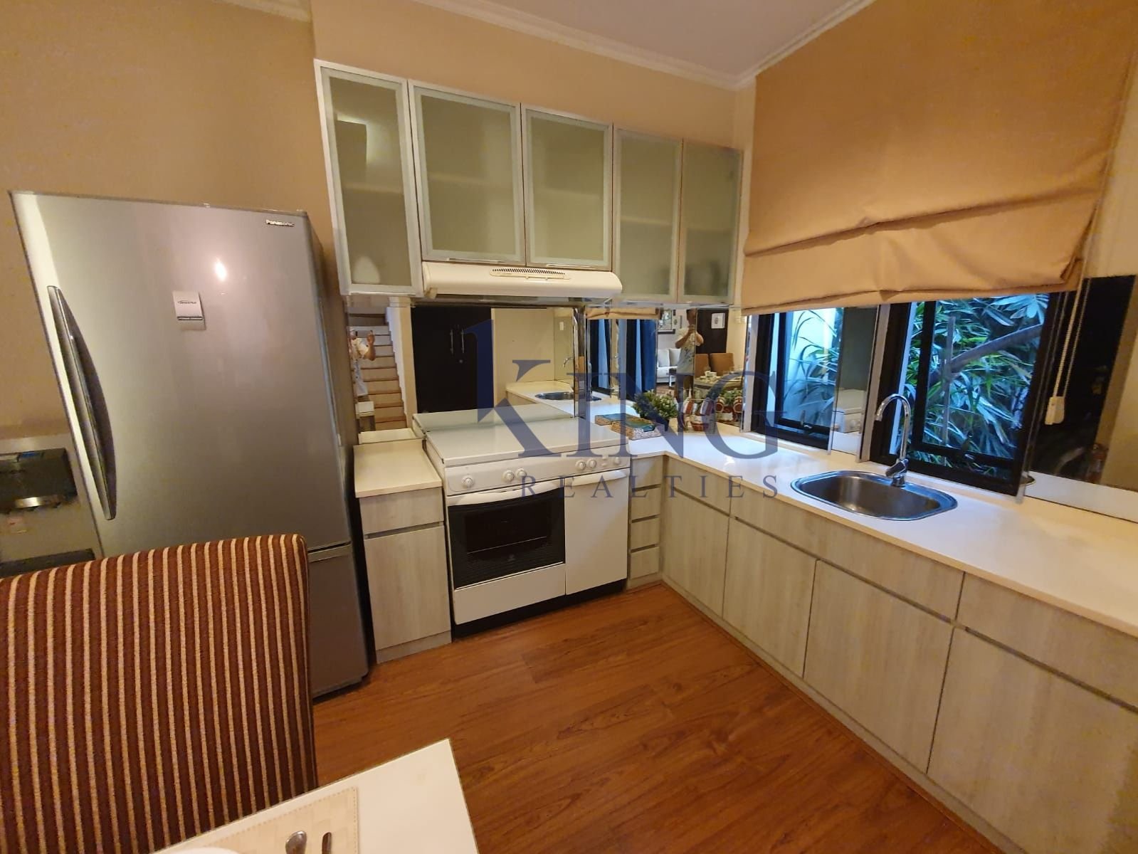 10 For Rent Apartemen Cosmo Park Thamrin City, Jakarta Pusat