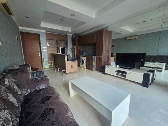 FOR RENT Residence 8 Apartment @Senopati