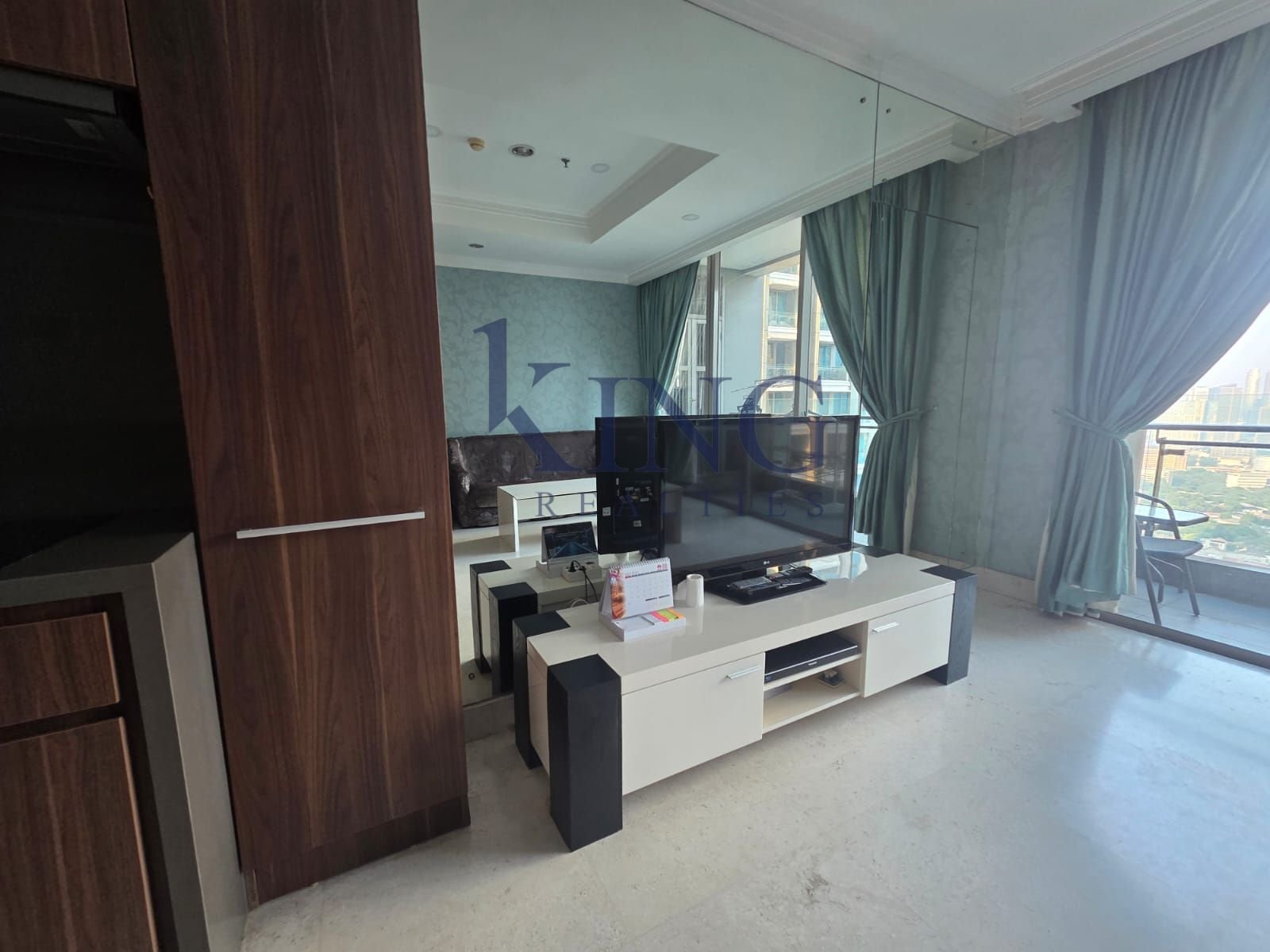 6 FOR RENT Residence 8 Apartment @Senopati
