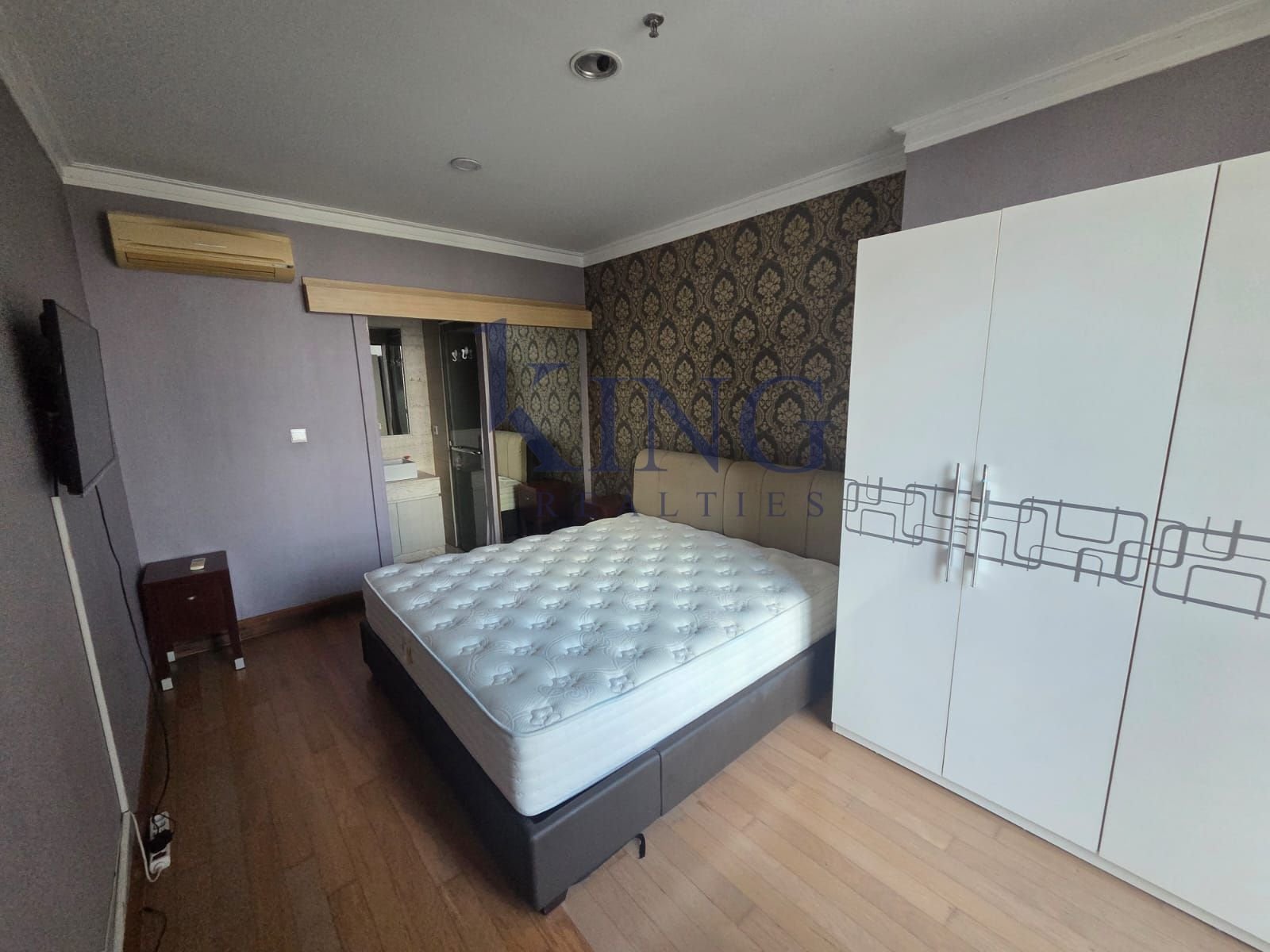 7 FOR RENT Residence 8 Apartment @Senopati